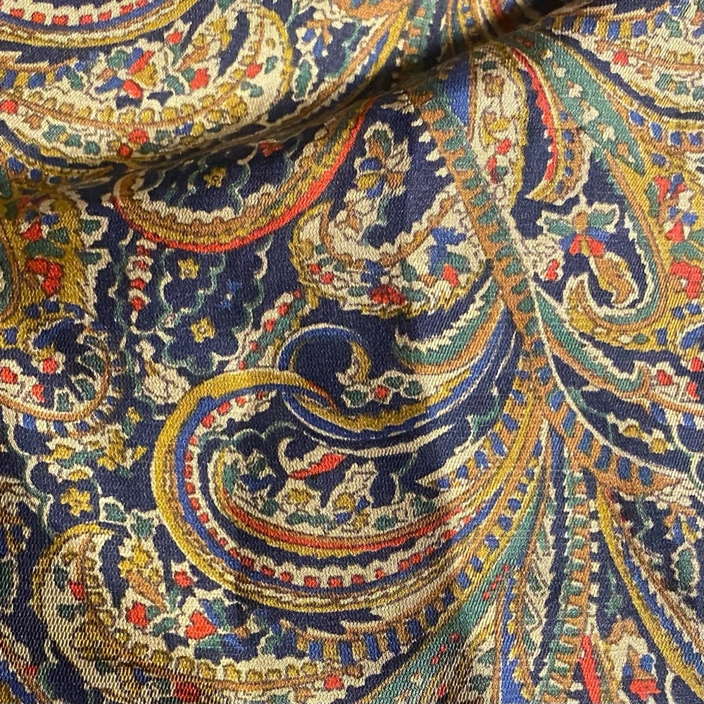 Amanda Smith silk and wool paisley scarf